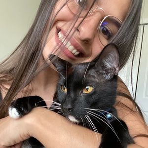 Meet your Posher, Luisa